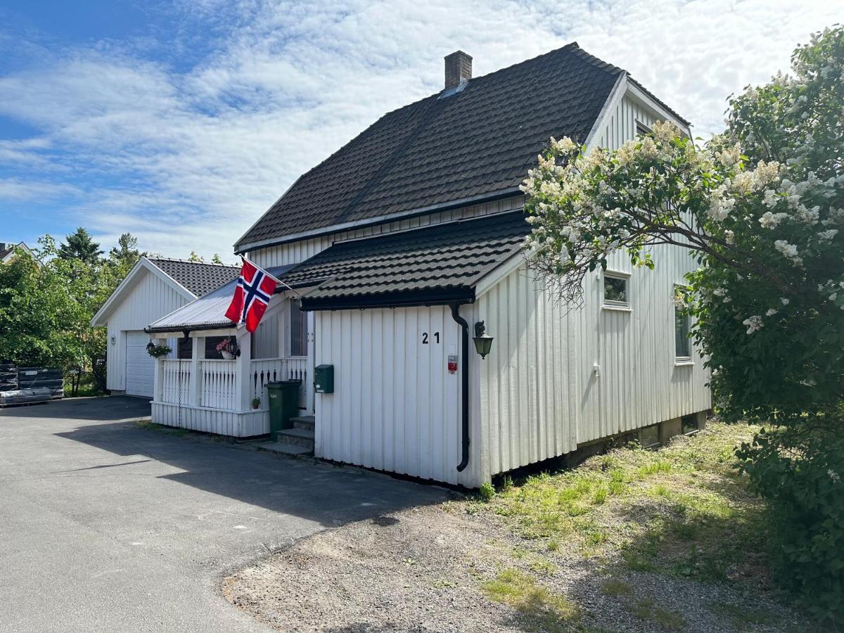 Oslo House, Nedre Kjellerstuvei, First Floor, Twin Room リレストロム エクステリア 写真