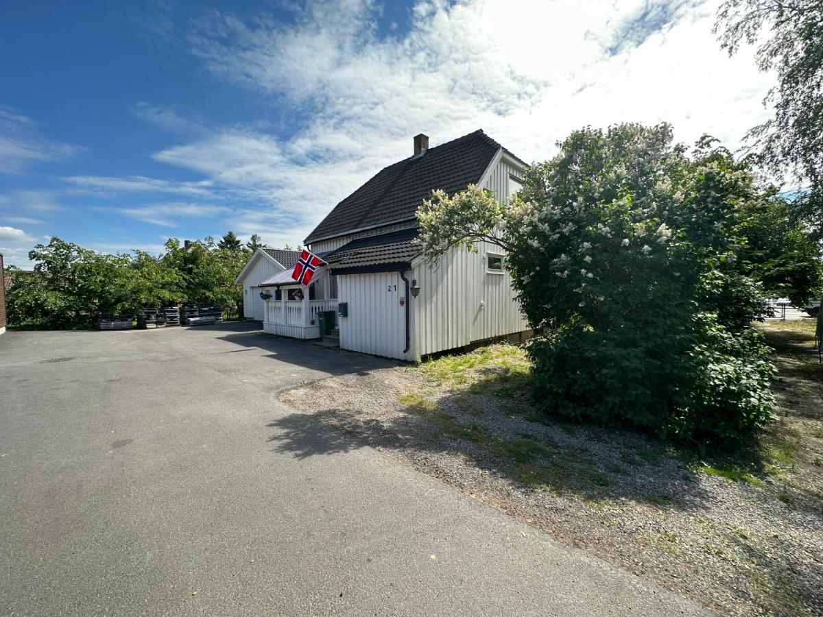 Oslo House, Nedre Kjellerstuvei, First Floor, Twin Room リレストロム エクステリア 写真